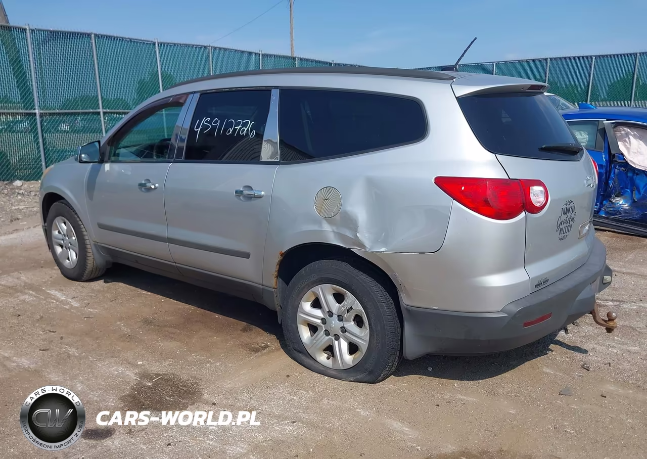 2010 Chevrolet Traverse Ls VIN:1GNLREED3AJ220876 - 3