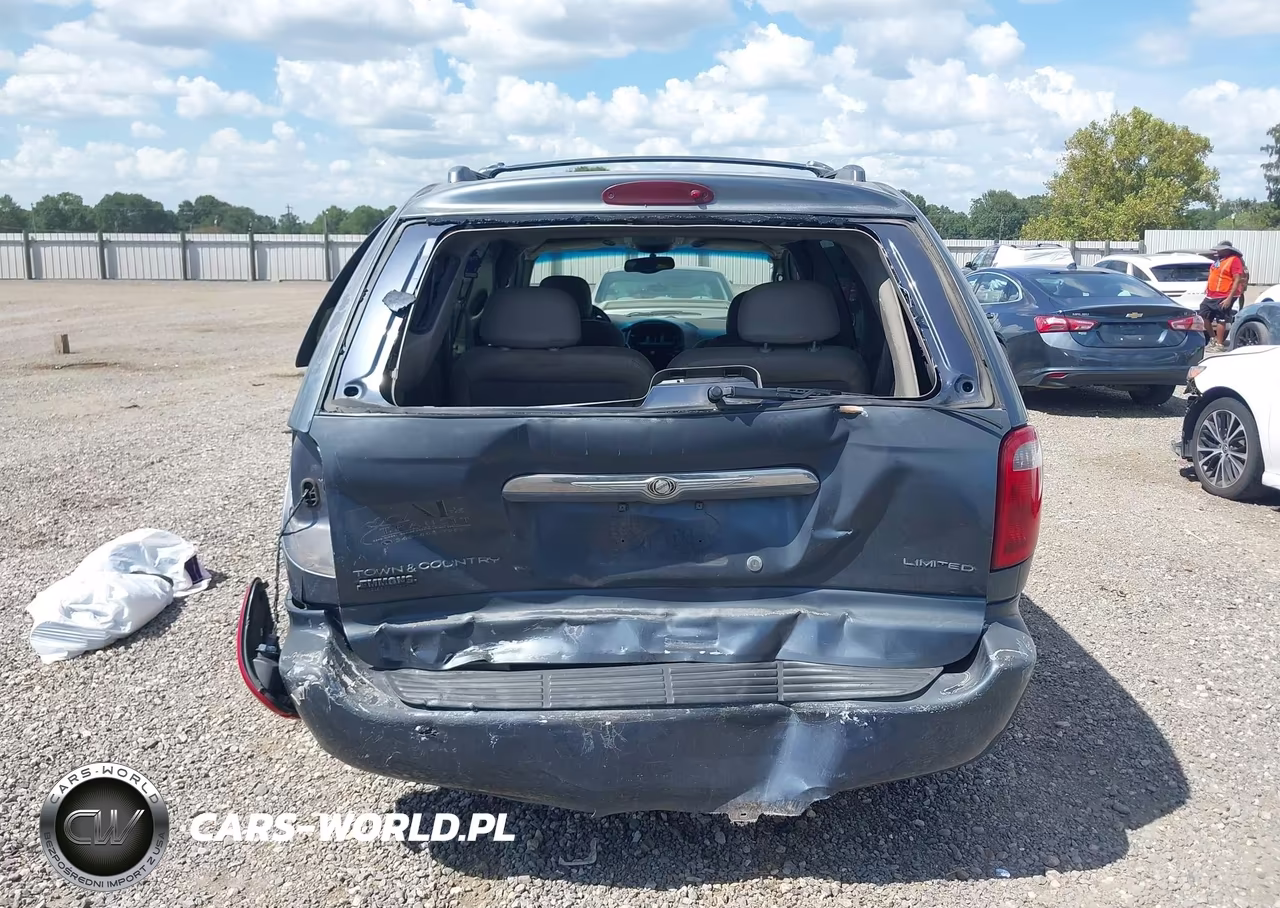 2001 Chrysler Town & Country Limited VIN:2C8GP64L21R341973 - 17