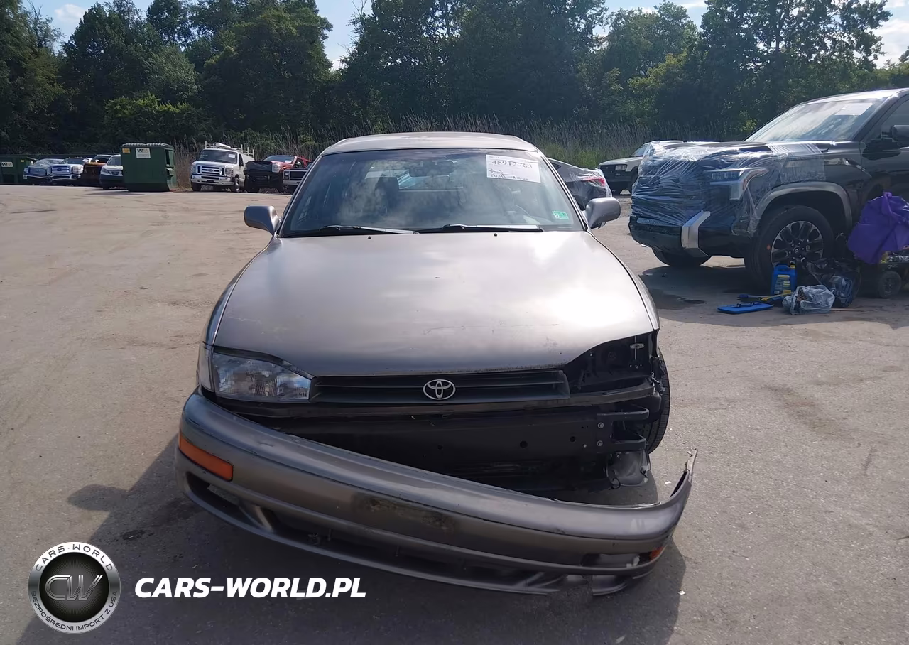 1993 Toyota Camry Le VIN:4T1SK12W0PU279734 - 13