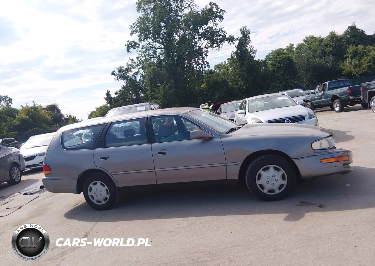 1993 Toyota Camry Le VIN:4T1SK12W0PU279734 - 14