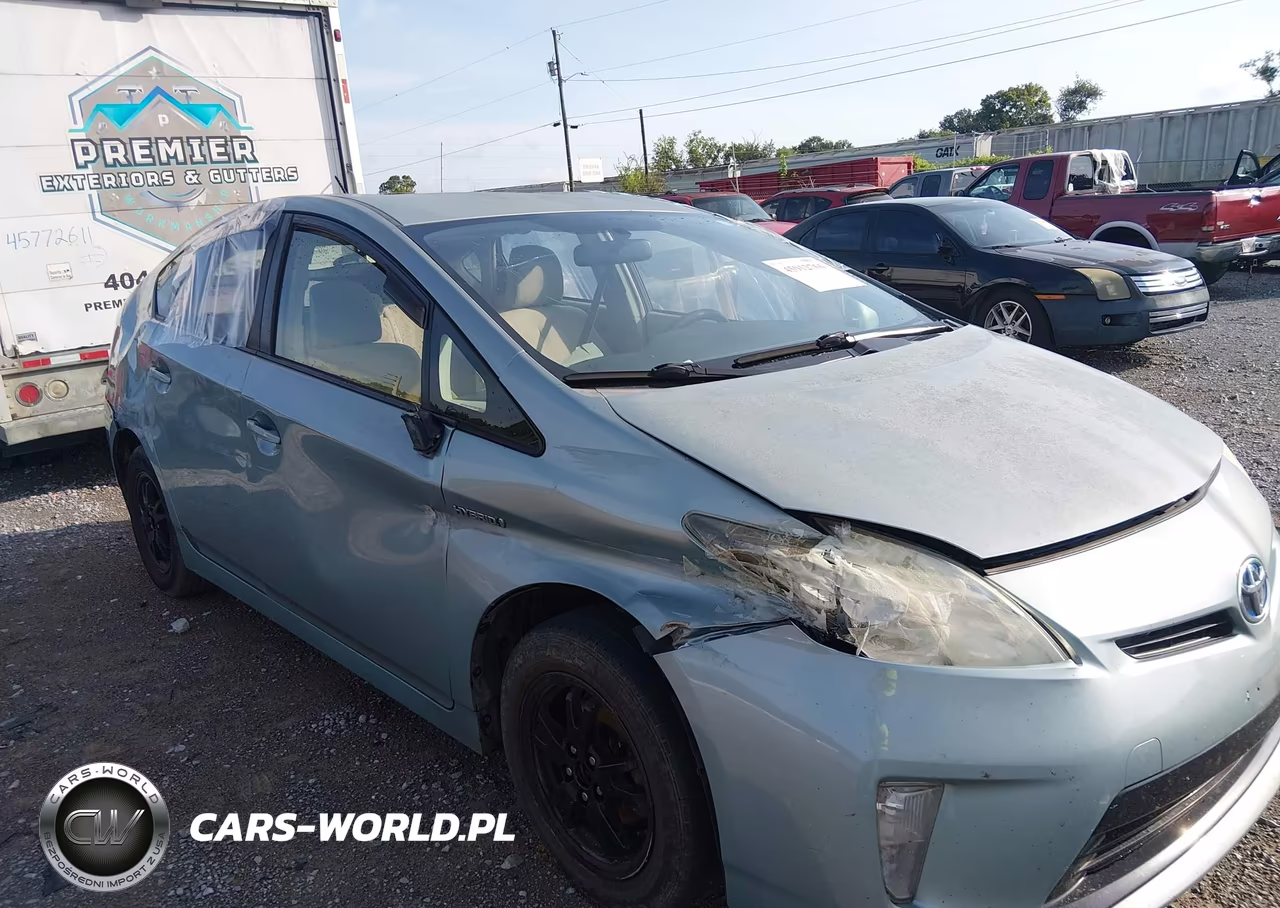 2014 Toyota Prius Two – zdjęcie 1 z 18