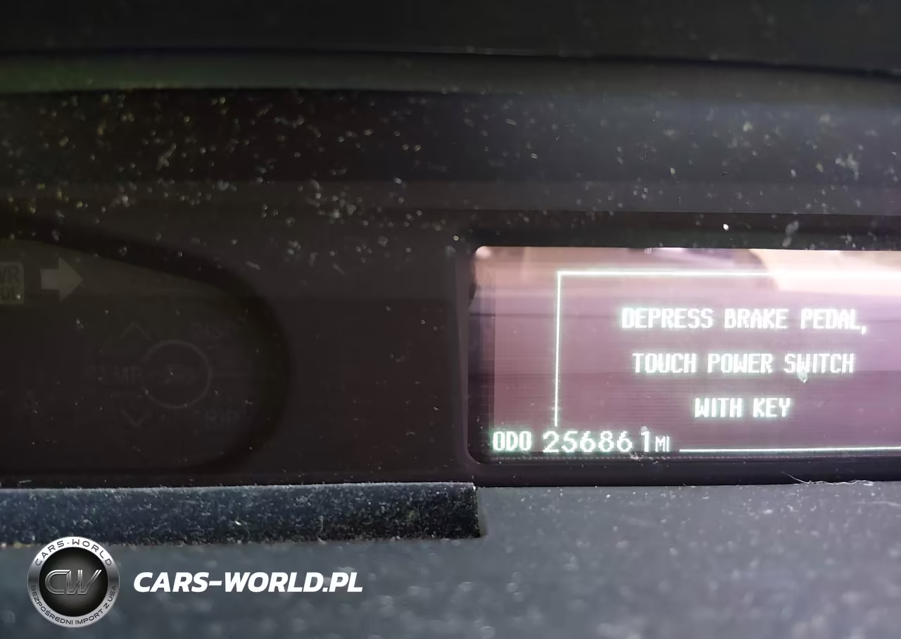 2014 Toyota Prius Two VIN:JTDKN3DU0E1848034 - 15