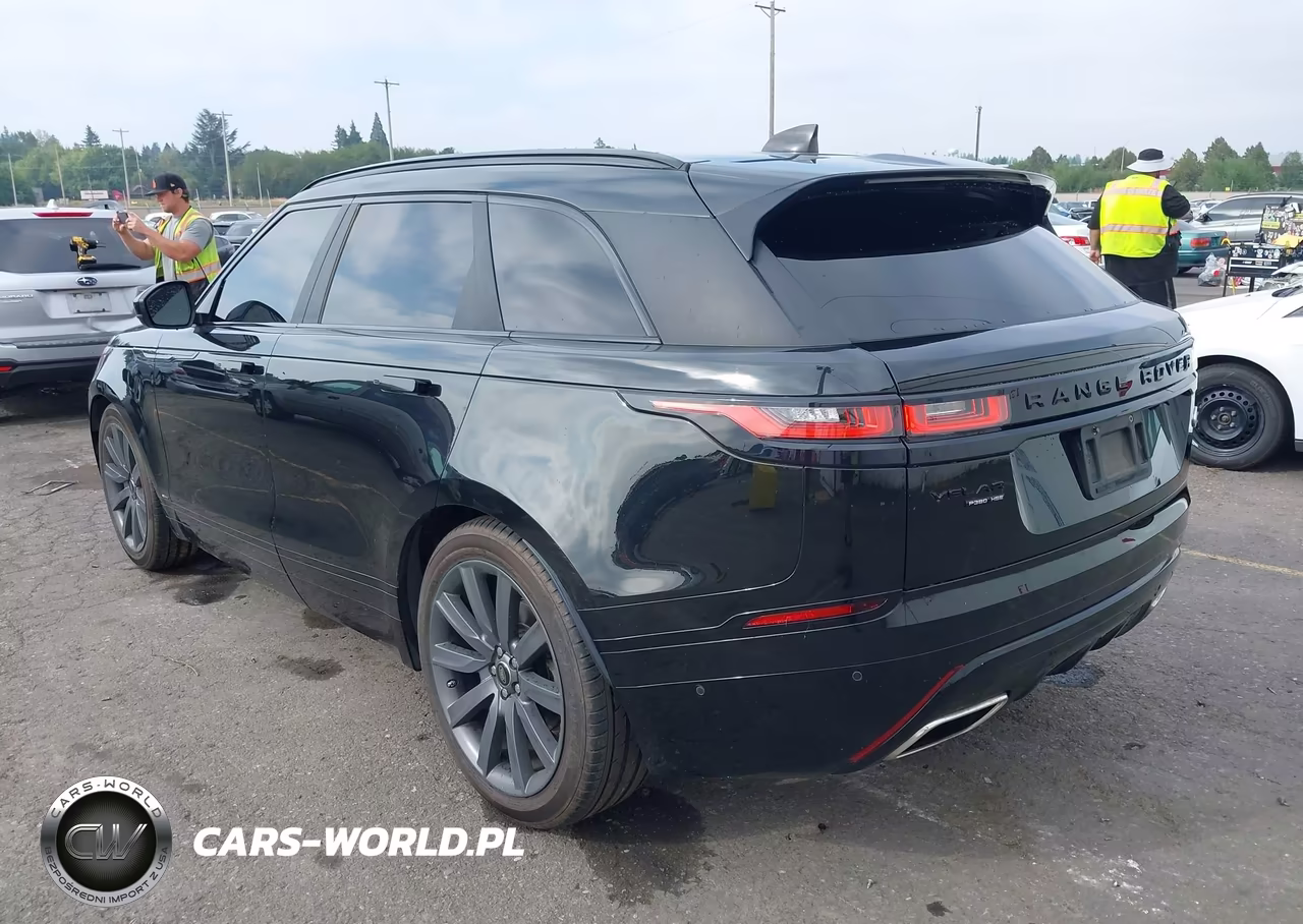 2018 Land Rover Range Rover Velar P380 First Edition-P380 Hse R-Dynamic VIN:SALYM2RV3JA755620 - 3