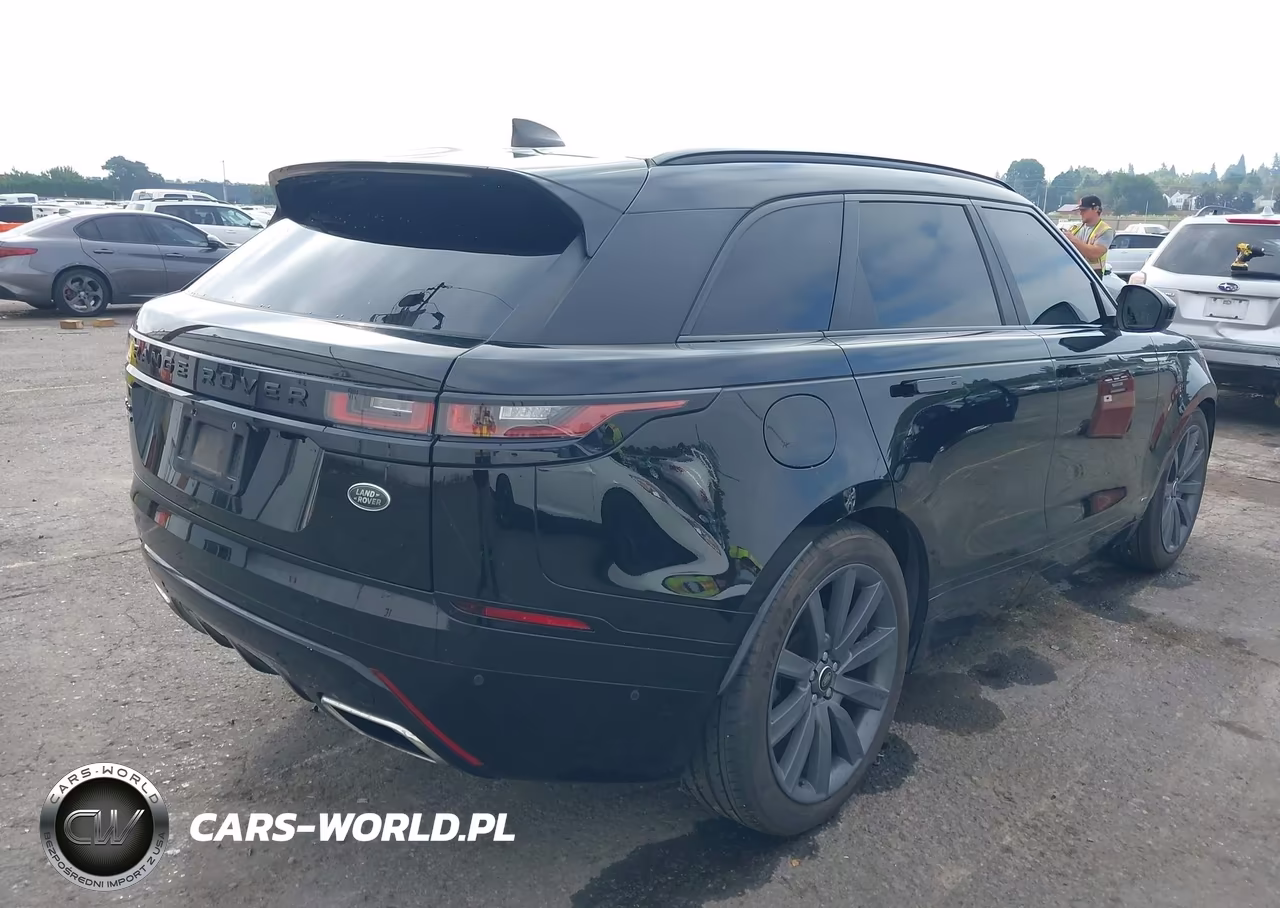 2018 Land Rover Range Rover Velar P380 First Edition-P380 Hse R-Dynamic VIN:SALYM2RV3JA755620 - 4