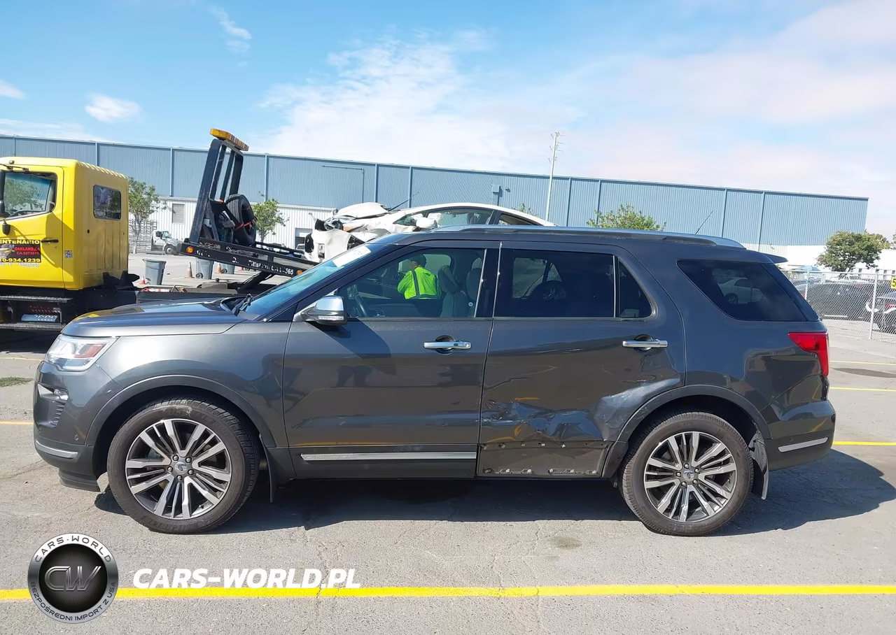 2019 Ford Explorer Platinum VIN:1FM5K8HT1KGA57715 - 14