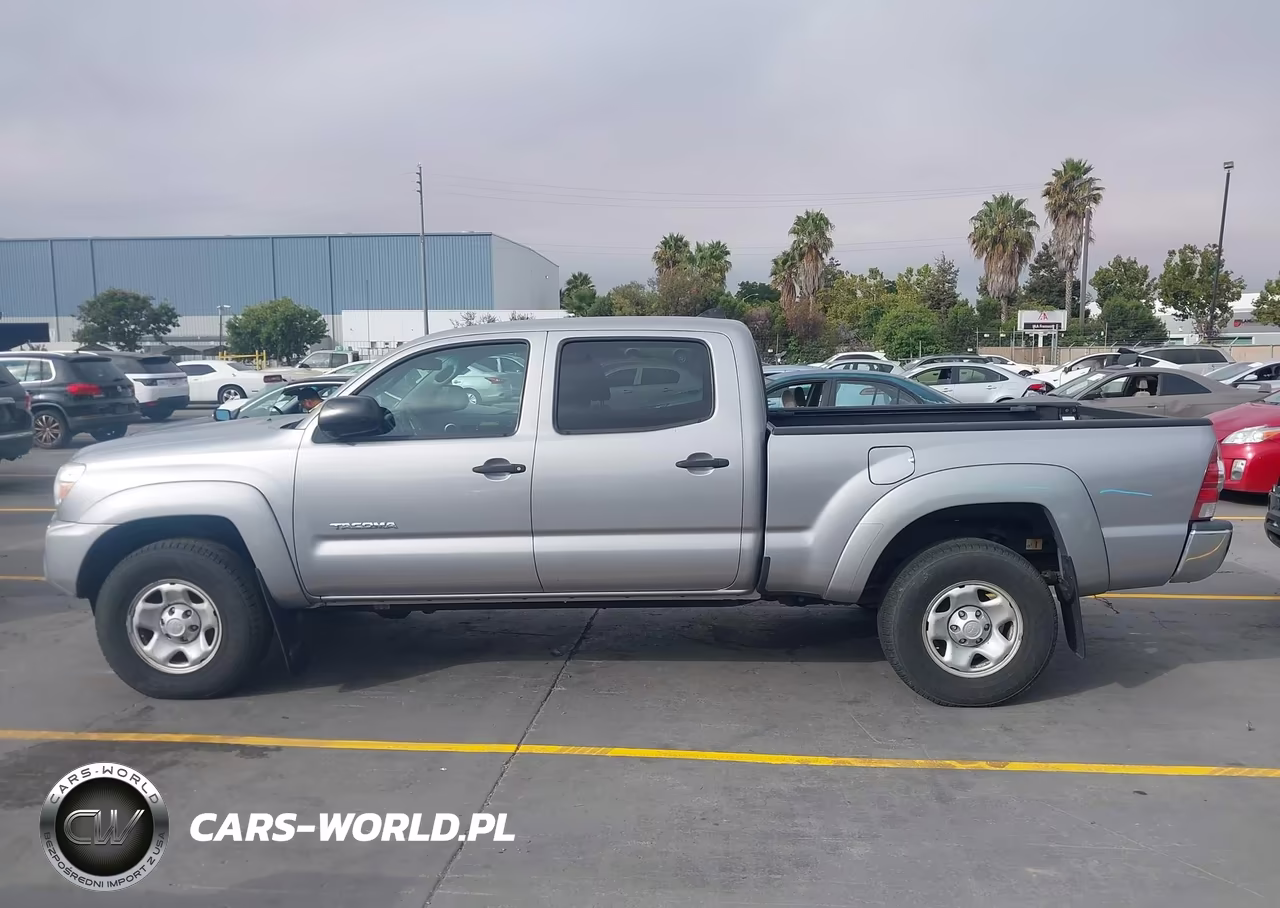 2015 Toyota Tacoma Double Cab Long Bed VIN:3TMMU4FN1FM081564 - 13