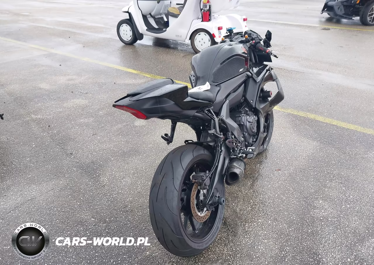 2025 Yamaha Yzfr7 VIN:JYARM38E3SA016117 - 4