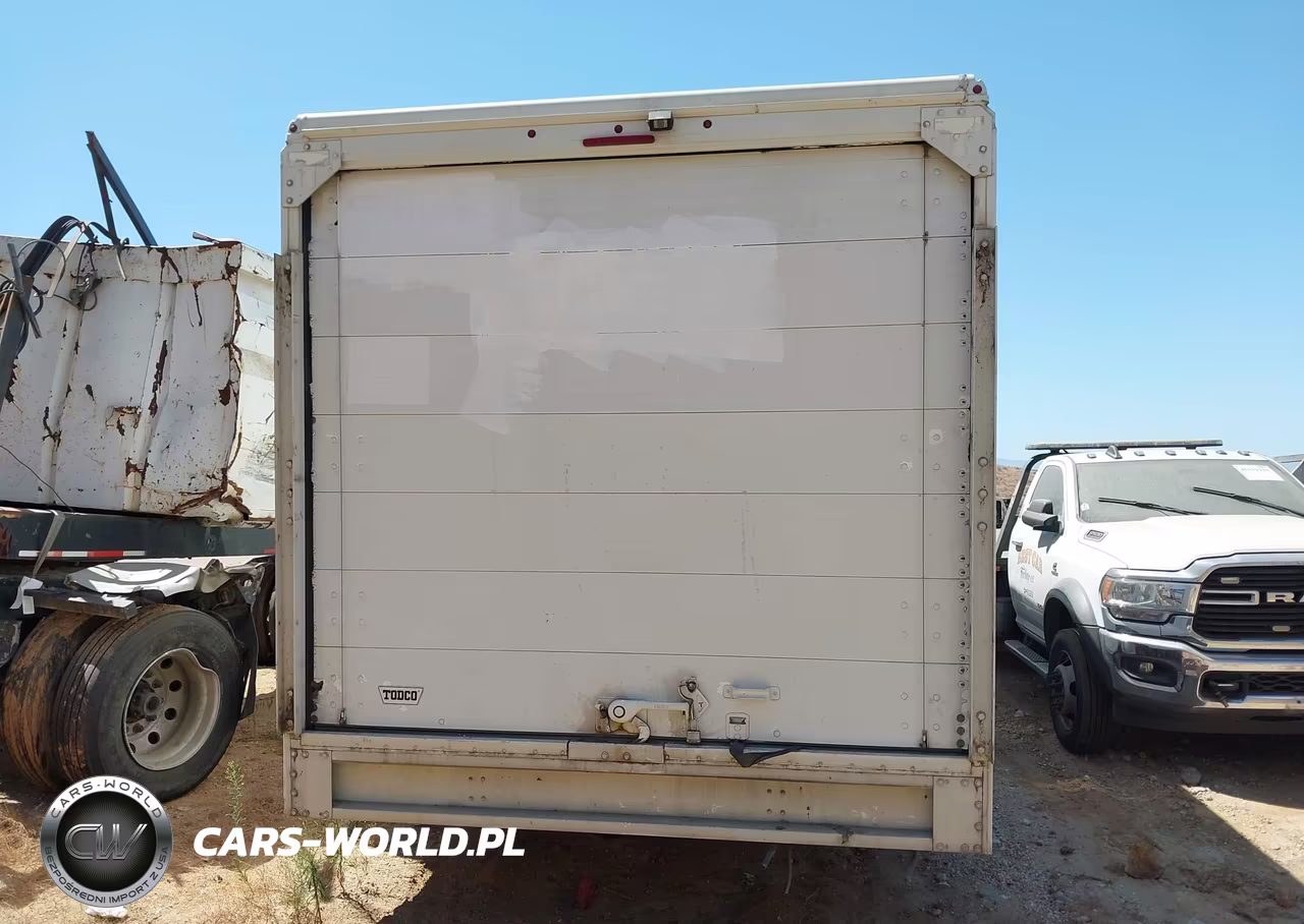 2013 Freightliner Chassis M Line Walk-In Van VIN:4UZAC3DVXDCFF6883 - 18