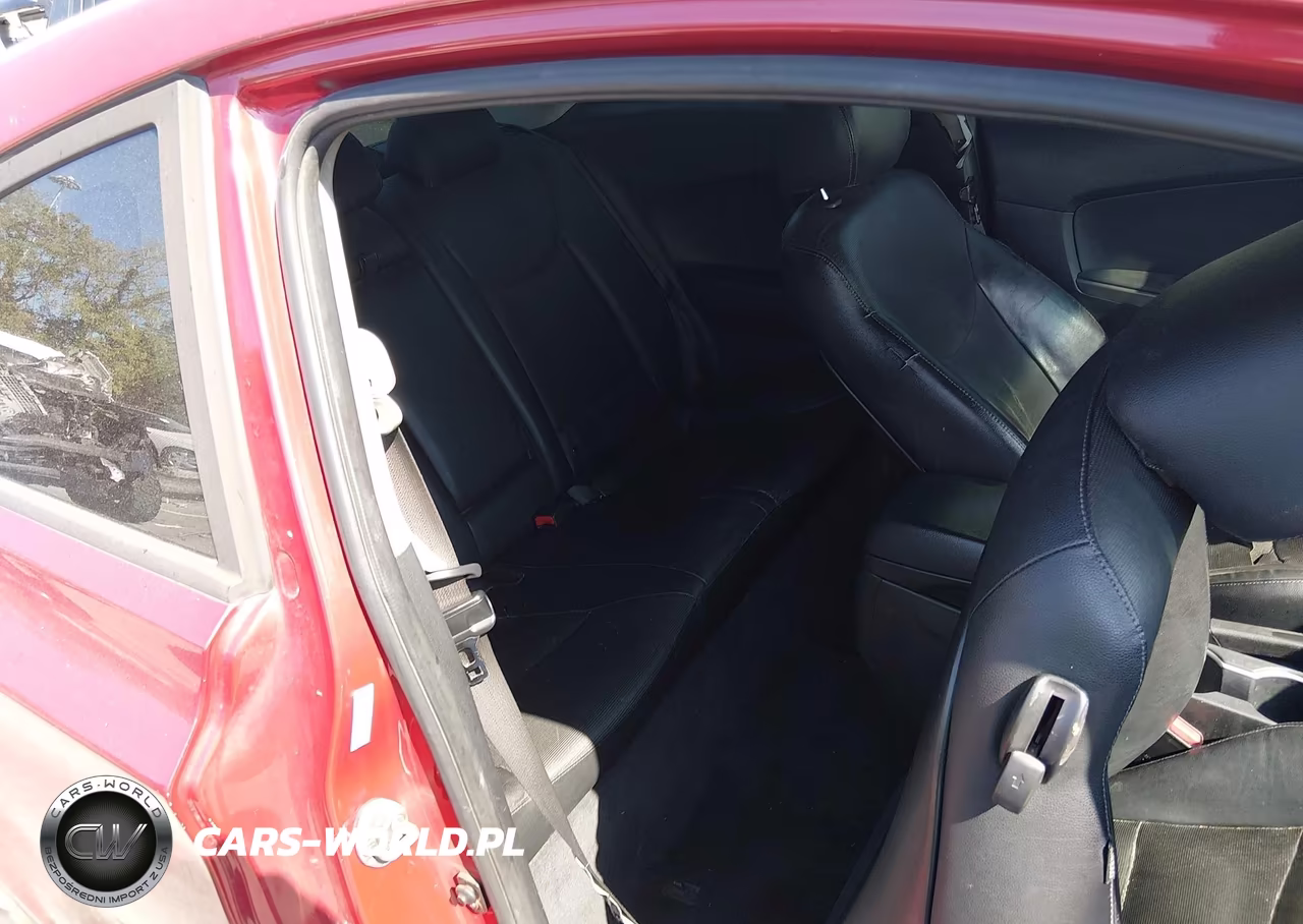 2014 Hyundai Elantra VIN:KMHDH6AH1EU025874 - 8
