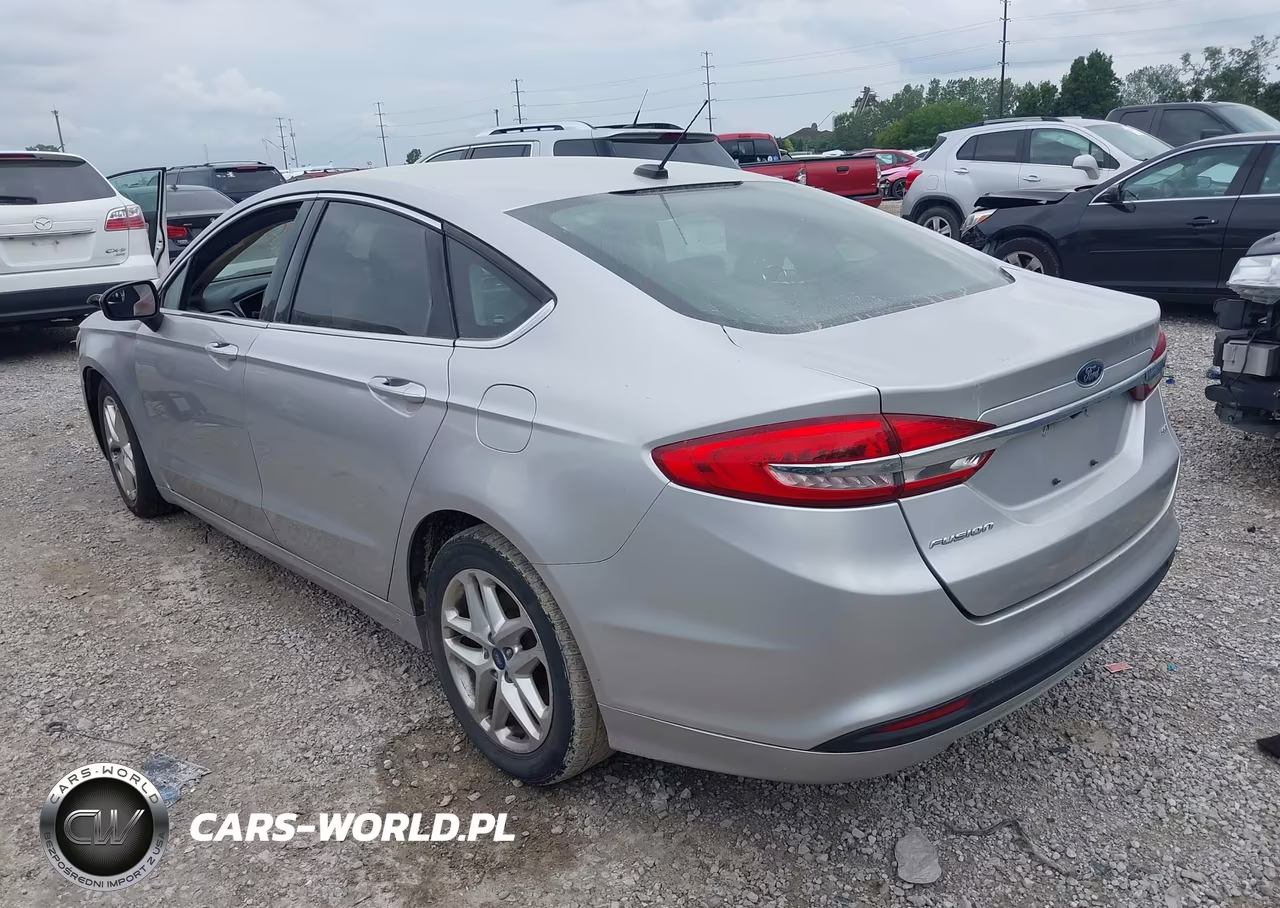2018 Ford Fusion Se VIN:3FA6P0H7XJR108026 - 3