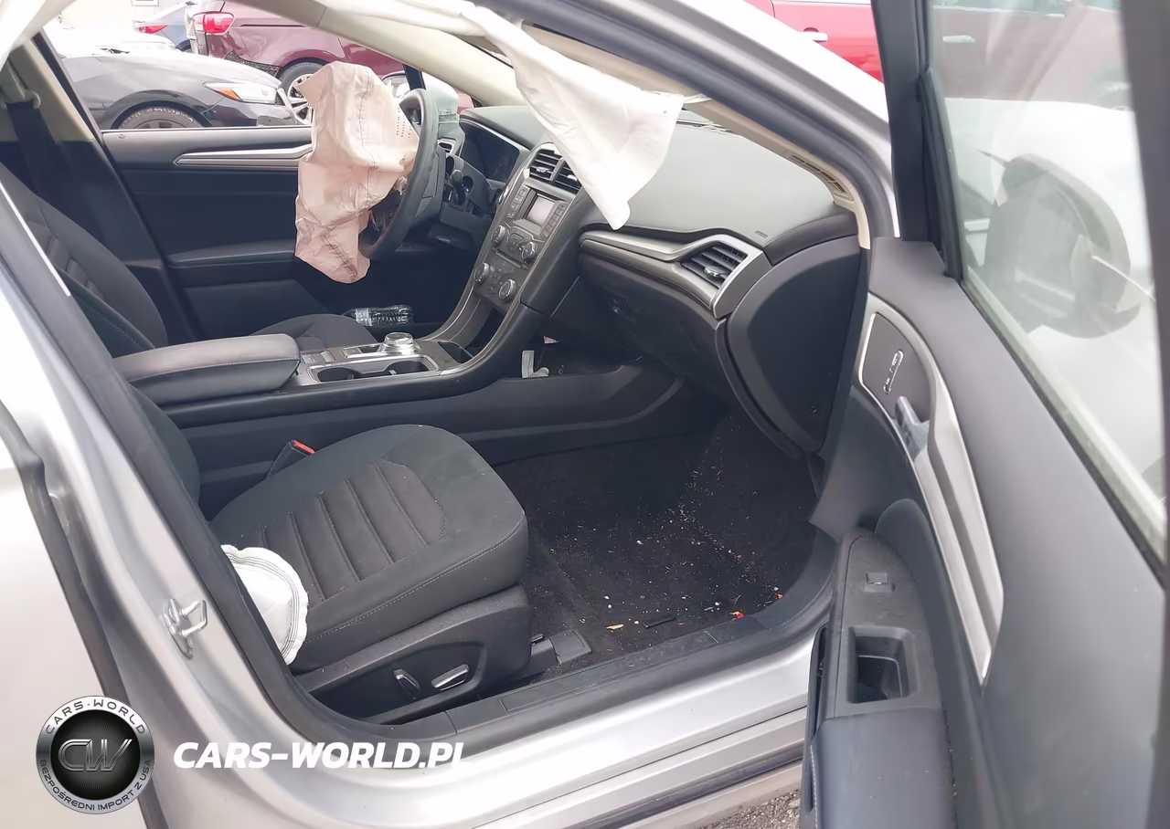 2018 Ford Fusion Se VIN:3FA6P0H7XJR108026 - 5