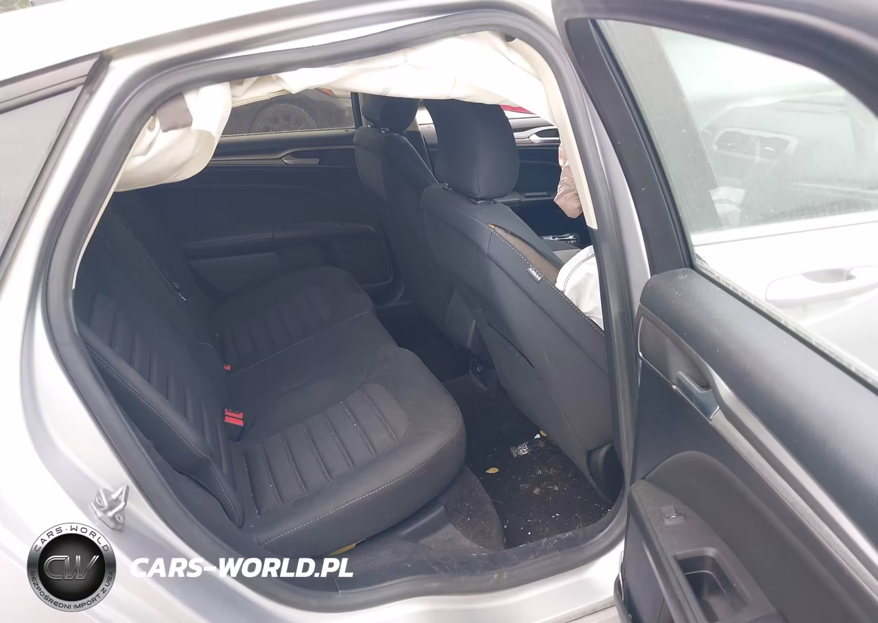 2018 Ford Fusion Se VIN:3FA6P0H7XJR108026 - 8