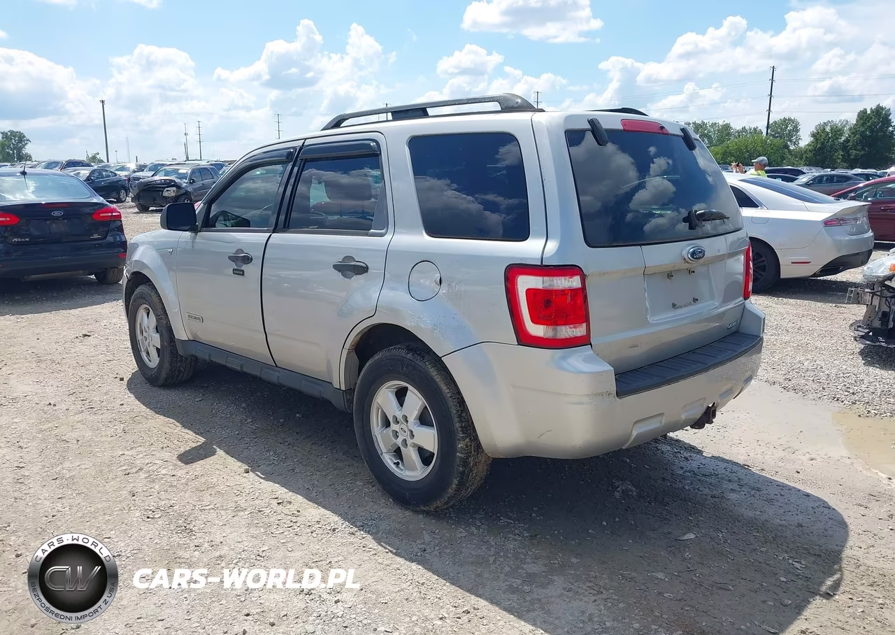 2008 Ford Escape Xlt VIN:1FMCU93148KB51025 - 3