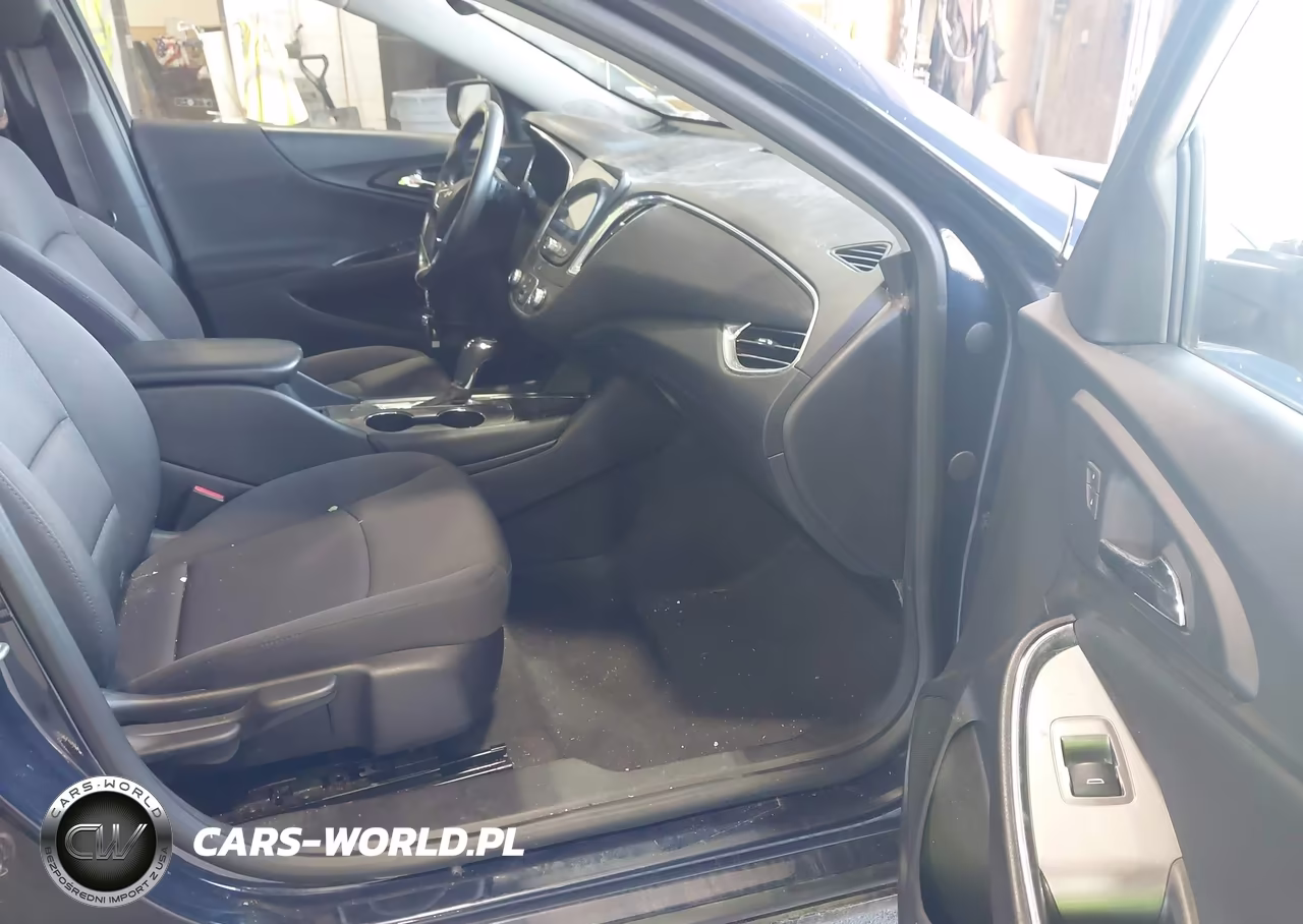 2018 Chevrolet Malibu Lt VIN:1G1ZD5ST2JF113410 - 5