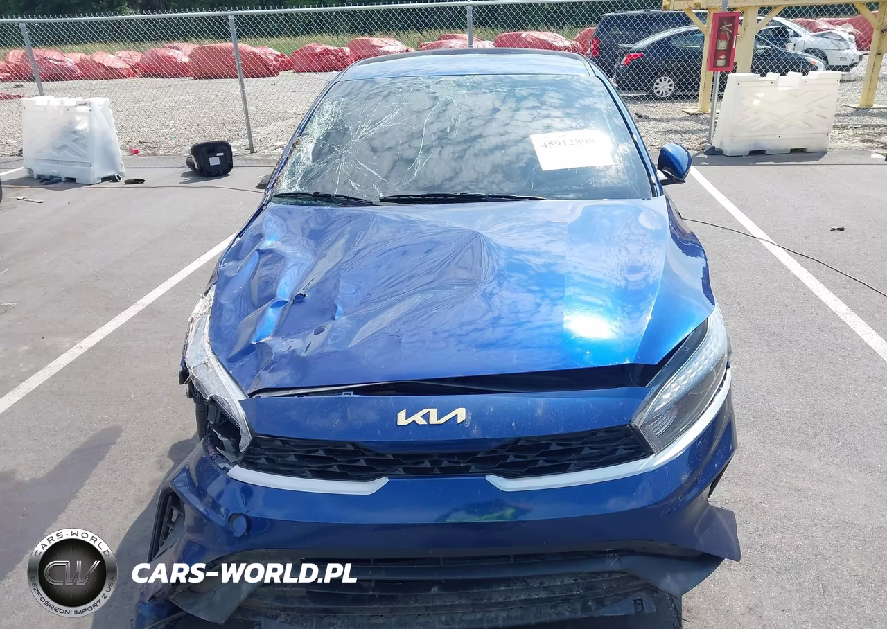 2023 Kia Forte Lxs VIN:3KPF24AD6PE600391 - 12
