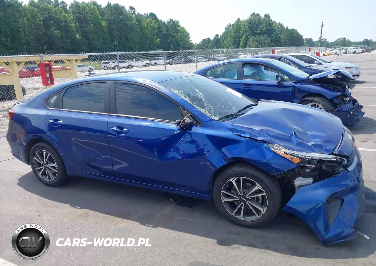 2023 Kia Forte Lxs VIN:3KPF24AD6PE600391 - 13