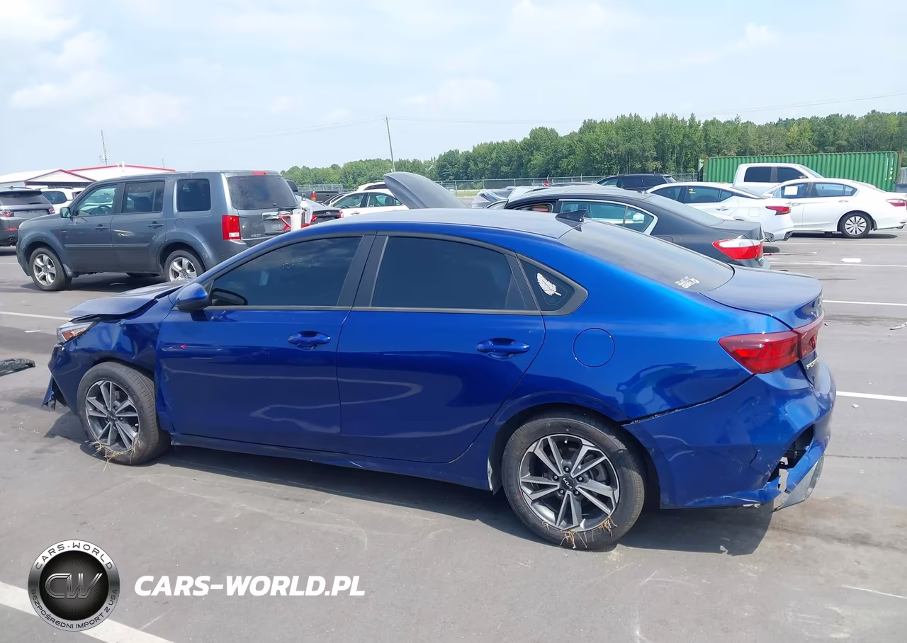 2023 Kia Forte Lxs VIN:3KPF24AD6PE600391 - 14