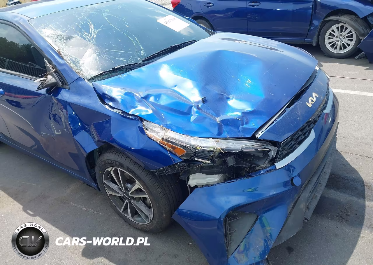 2023 Kia Forte Lxs VIN:3KPF24AD6PE600391 - 6
