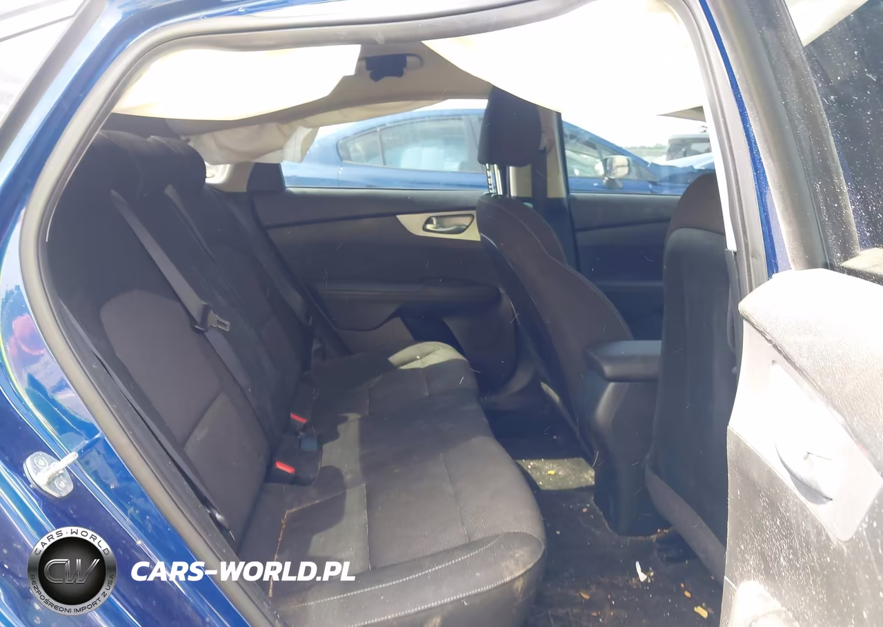 2023 Kia Forte Lxs VIN:3KPF24AD6PE600391 - 8