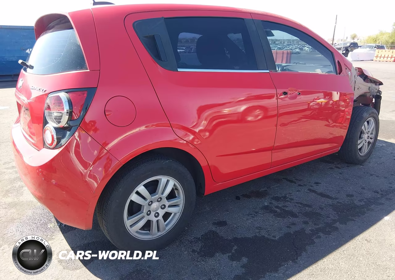 2015 Chevrolet Sonic Lt Auto VIN:1G1JC6SH5F4111512 - 4