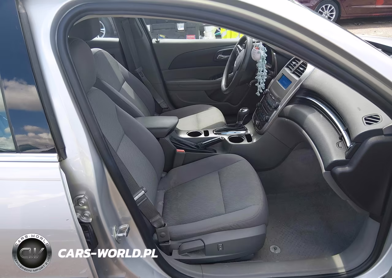 2014 Chevrolet Malibu 1Fl VIN:1G11A5SL1EF109439 - 5