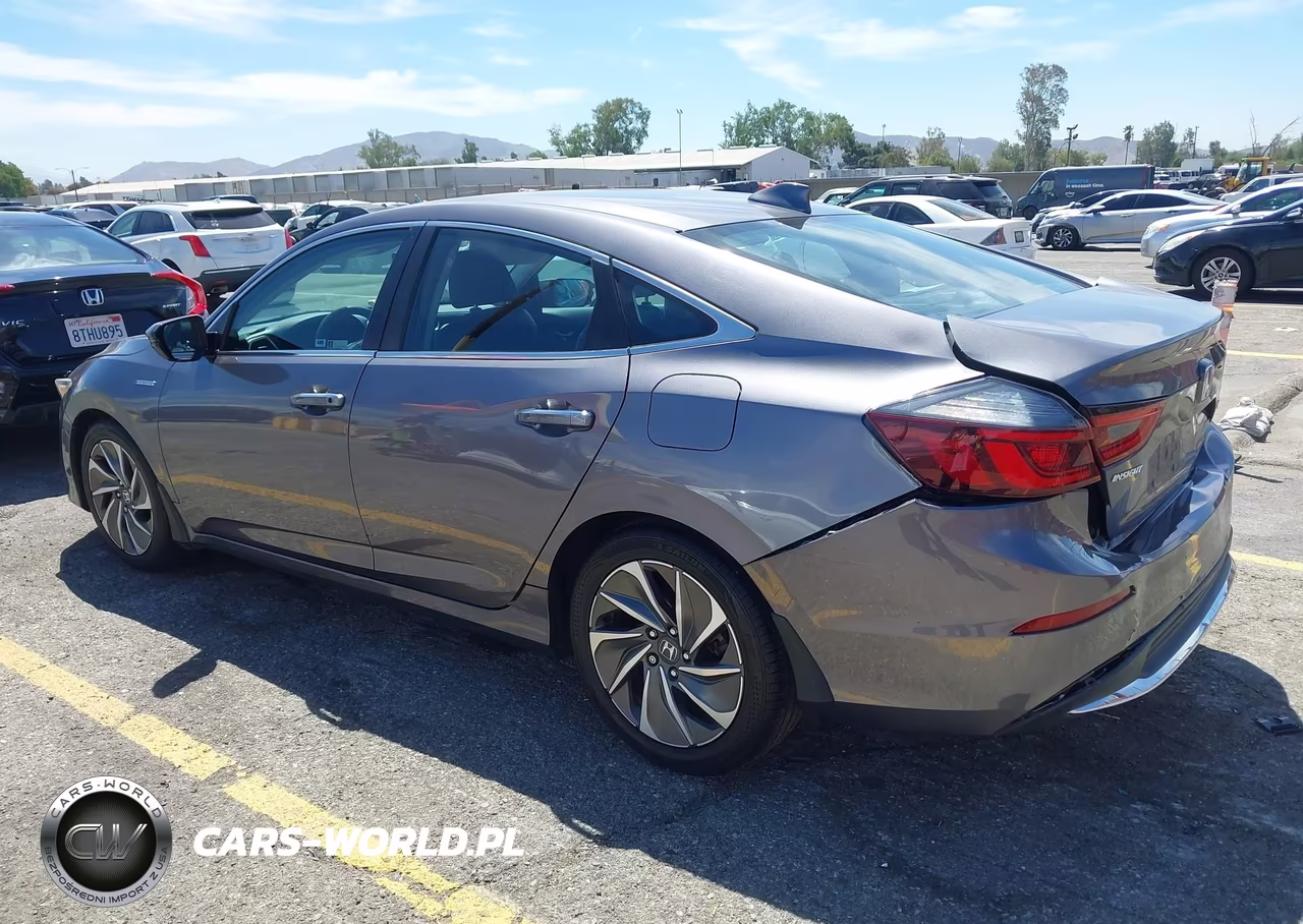 2019 Honda Insight Touring VIN:19XZE4F95KE031602 - 3