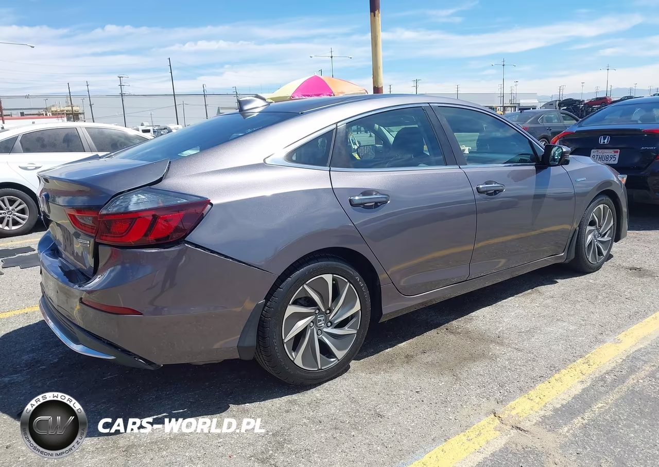 2019 Honda Insight Touring VIN:19XZE4F95KE031602 - 4