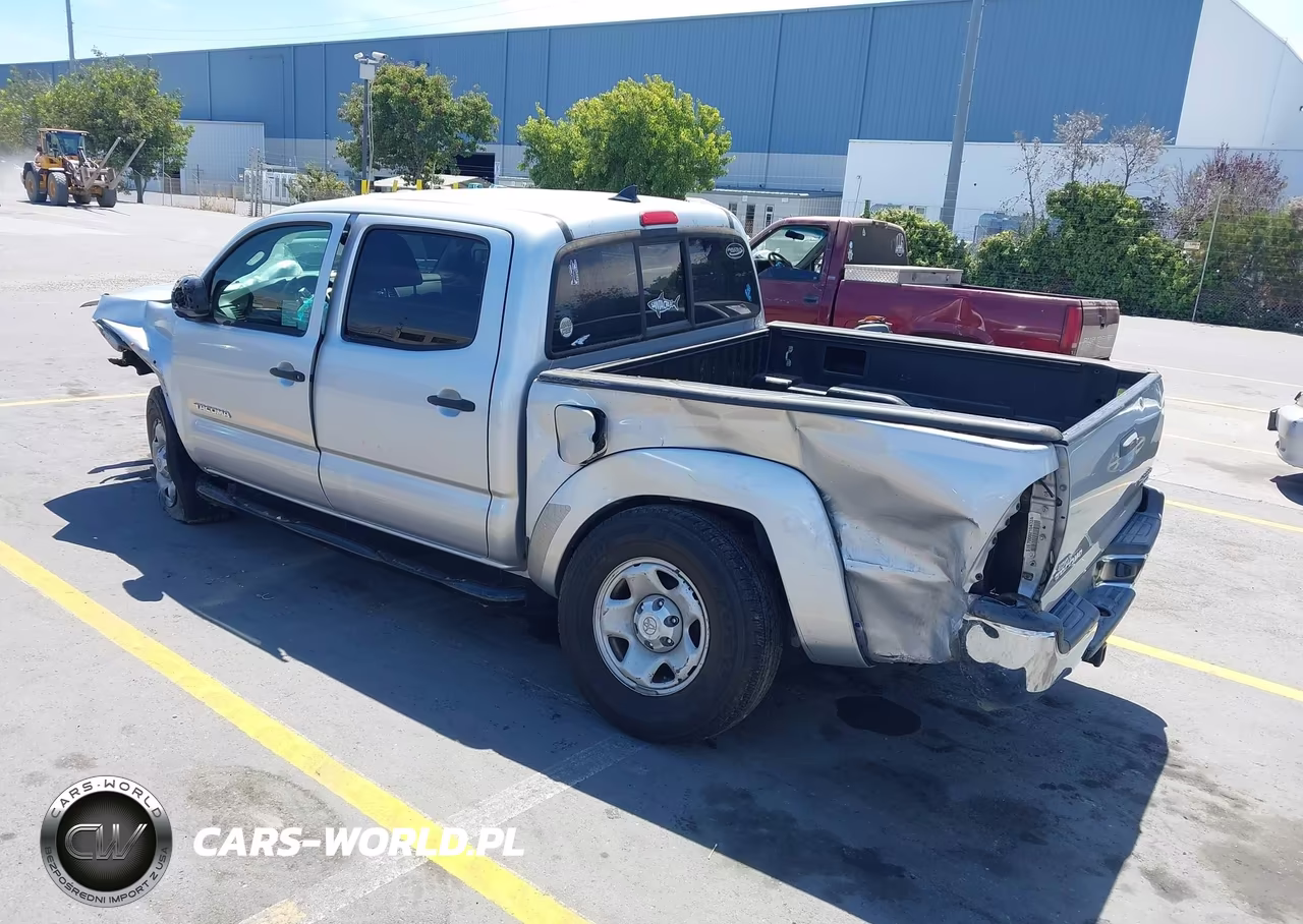 2012 Toyota Tacoma Prerunner VIN:5TFJX4GN1CX010508 - 3