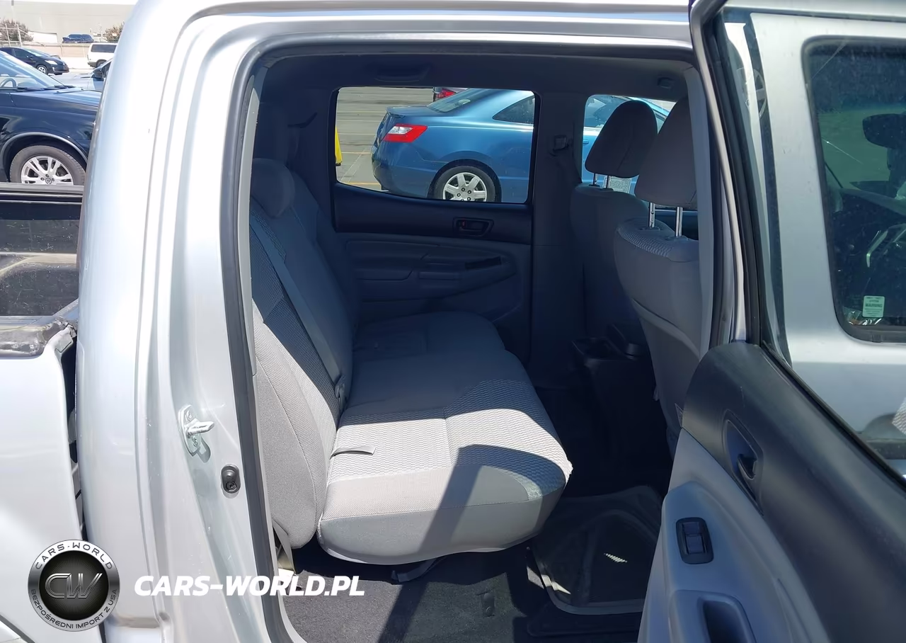 2012 Toyota Tacoma Prerunner VIN:5TFJX4GN1CX010508 - 8