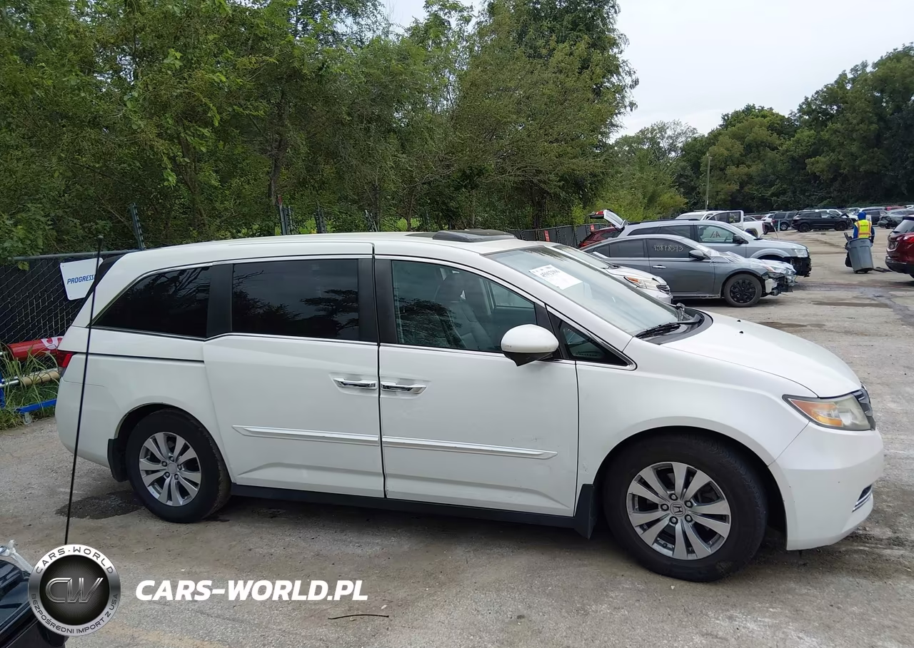 2015 Honda Odyssey Ex-L VIN:5FNRL5H6XFB054646 - 13