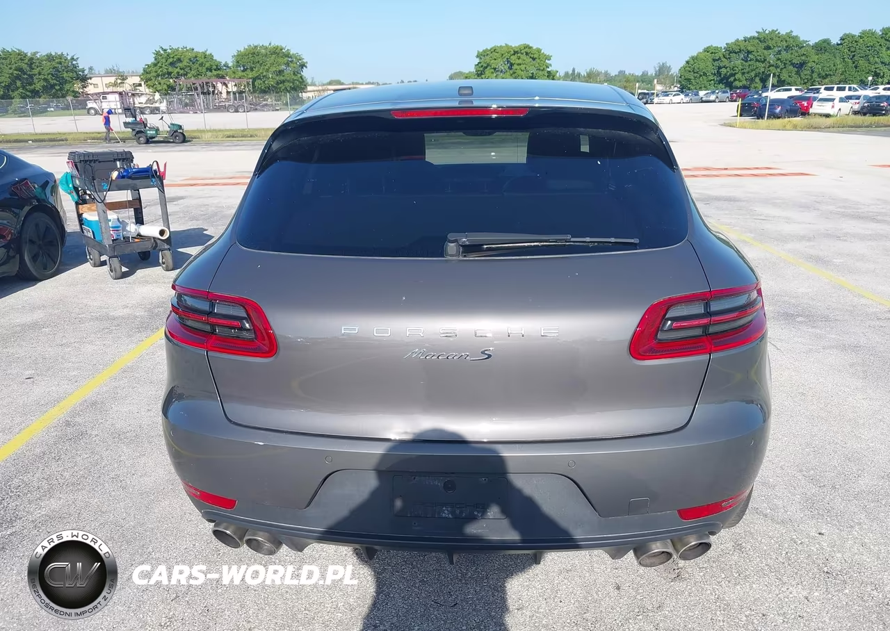 2015 Porsche Macan S VIN:WP1AB2A52FLB69737 - 6