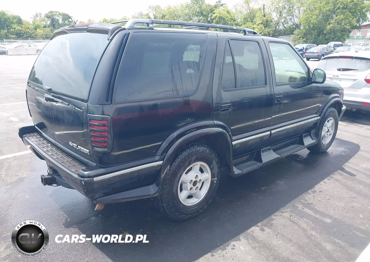 1997 Chevrolet Blazer Ls VIN:1GNDT13W8VK111834 - 4
