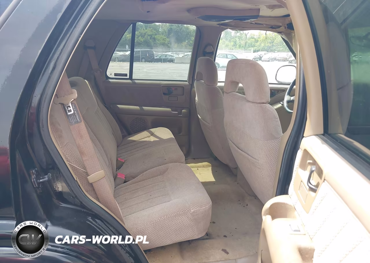 1997 Chevrolet Blazer Ls VIN:1GNDT13W8VK111834 - 8