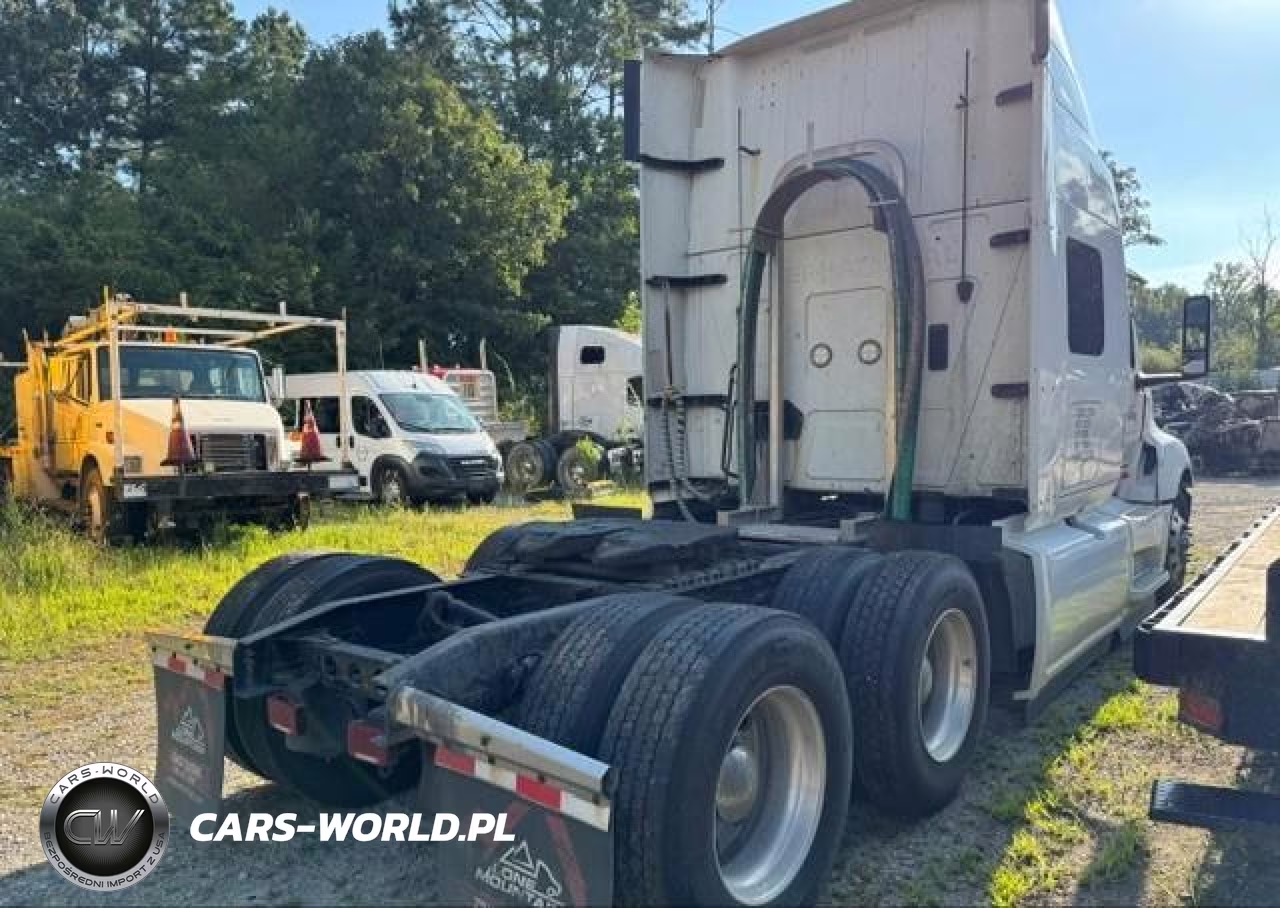 2019 International Lt VIN:3HSDZAPR6KN698777 - 4