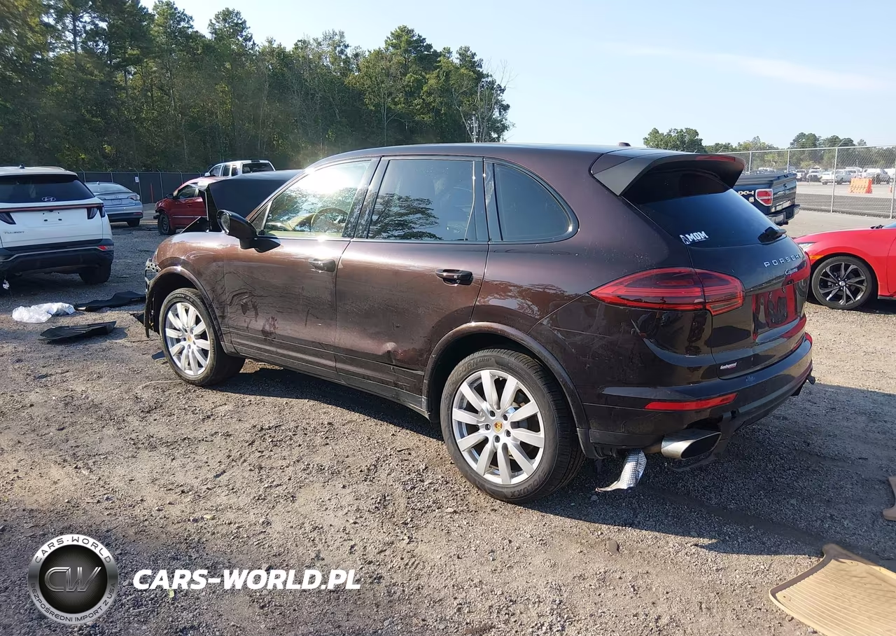 2017 Porsche Cayenne Platinum Edition VIN:WP1AA2A20HKA82260 - 3