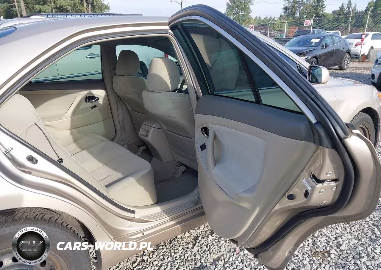 2007 Toyota Camry Le VIN:4T1BE46K87U677824 - 8