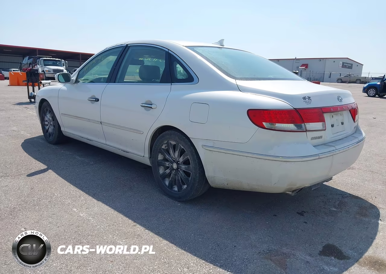 2009 Hyundai Azera Limited VIN:KMHFC46F79A358915 - 3