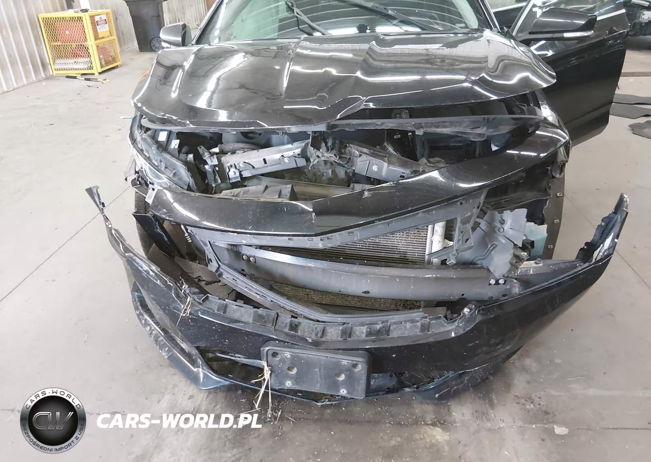 2017 Chevrolet Impala 1Lt VIN:2G1105S31H9186859 - 6