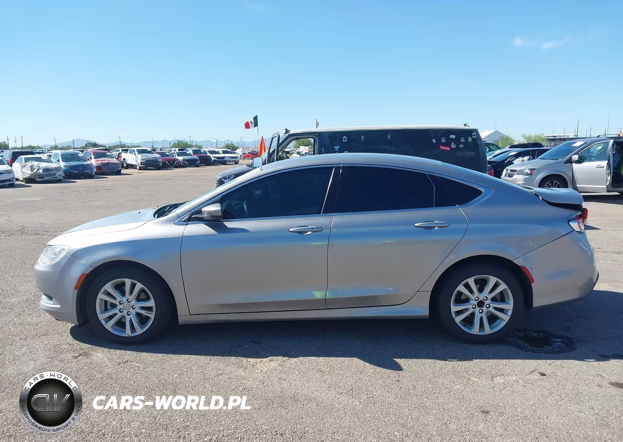 2015 Chrysler 200 Limited VIN:1C3CCCAB6FN755675 - 15