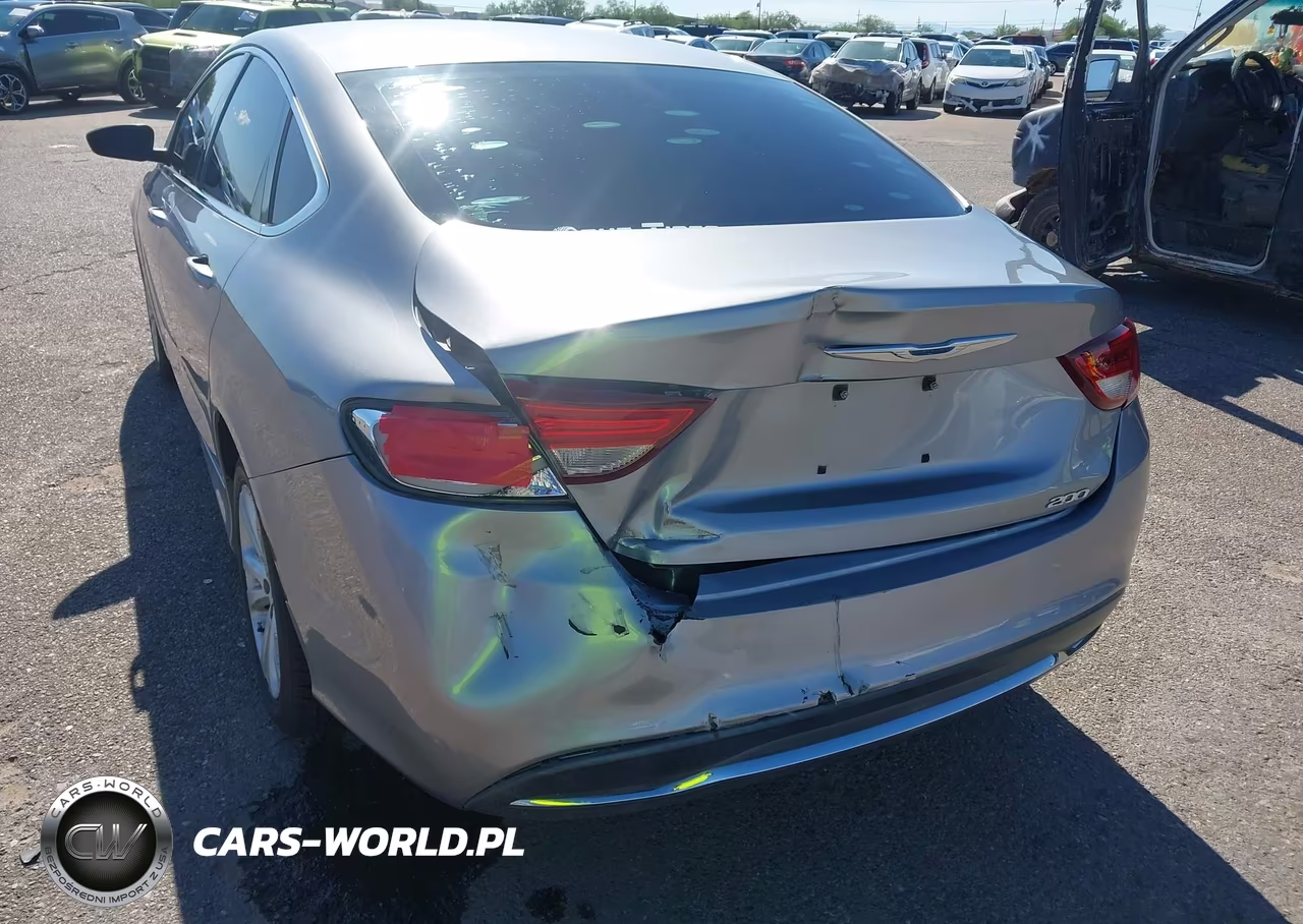 2015 Chrysler 200 Limited VIN:1C3CCCAB6FN755675 - 6