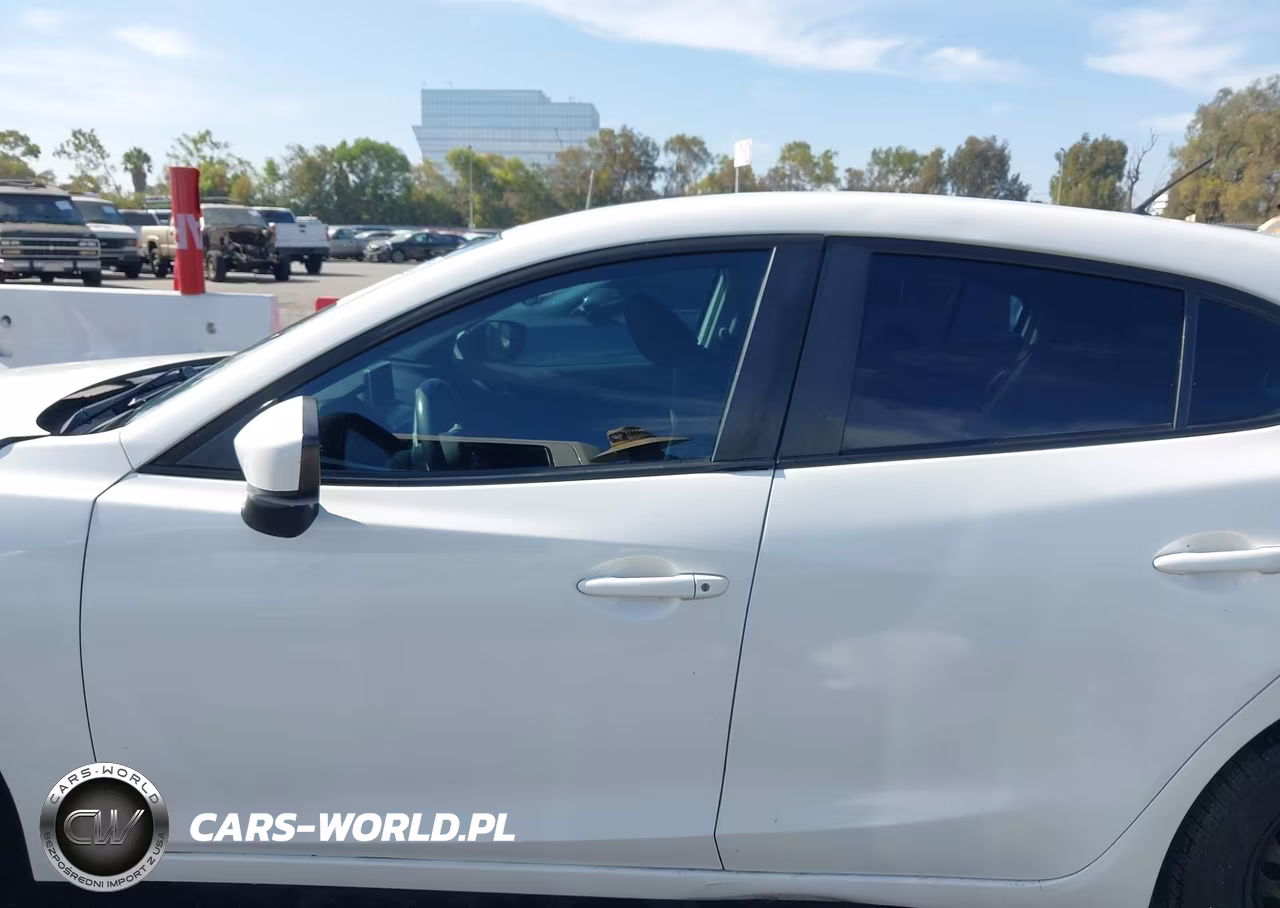 2016 Mazda Mazda3 I Sport VIN:JM1BM1J73G1334039 - 14