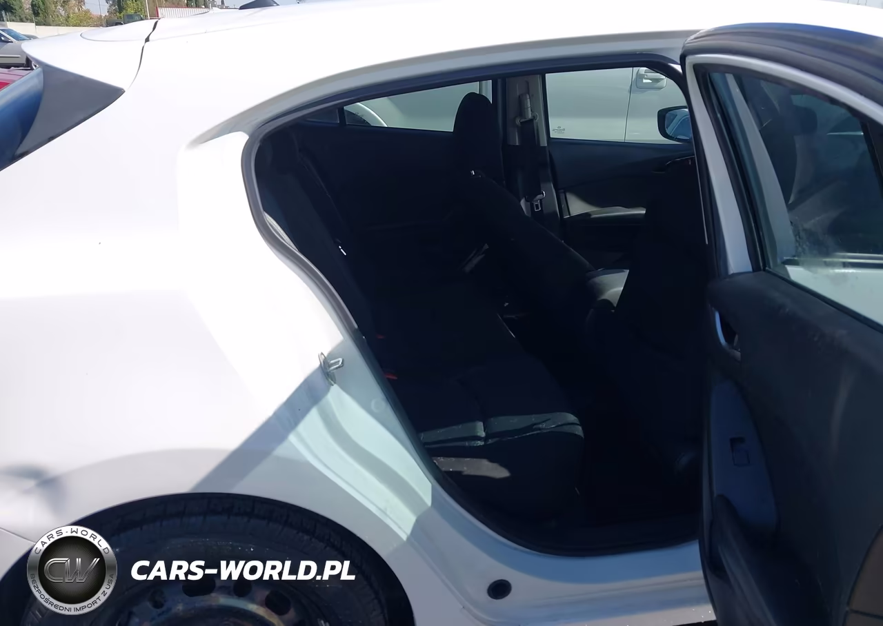 2016 Mazda Mazda3 I Sport VIN:JM1BM1J73G1334039 - 8