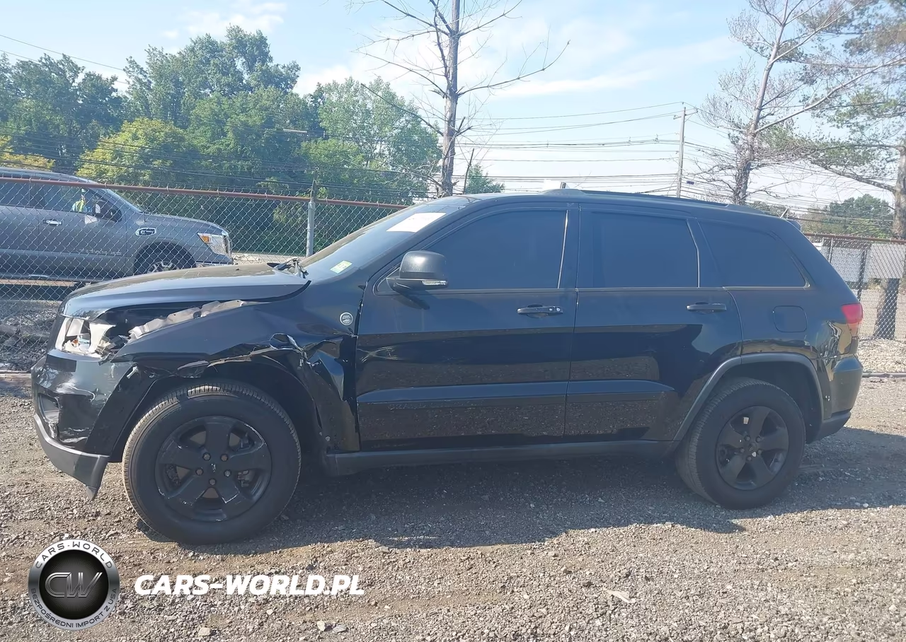 2013 Jeep Grand Cherokee Overland VIN:1C4RJFCG2DC618893 - 14