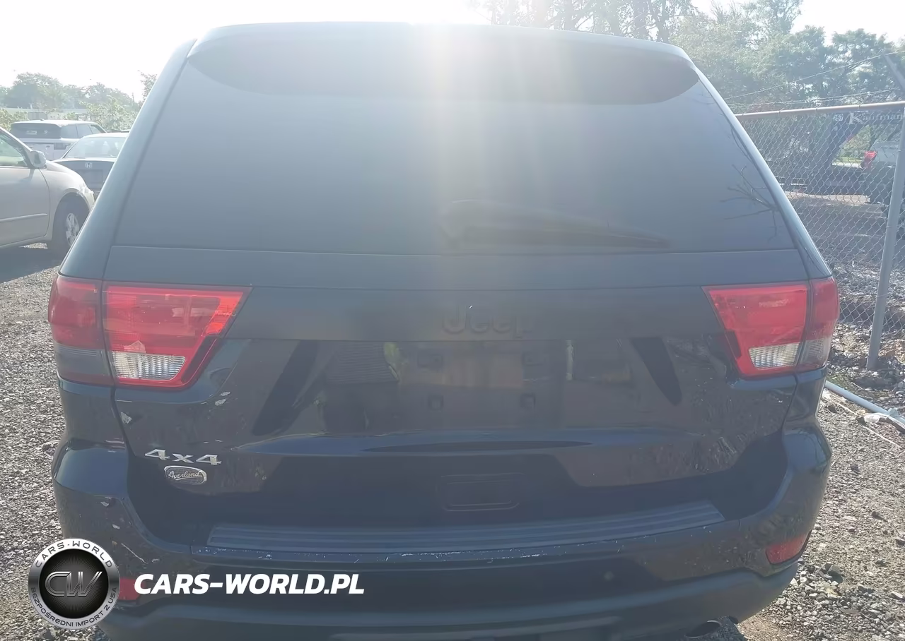 2013 Jeep Grand Cherokee Overland VIN:1C4RJFCG2DC618893 - 16