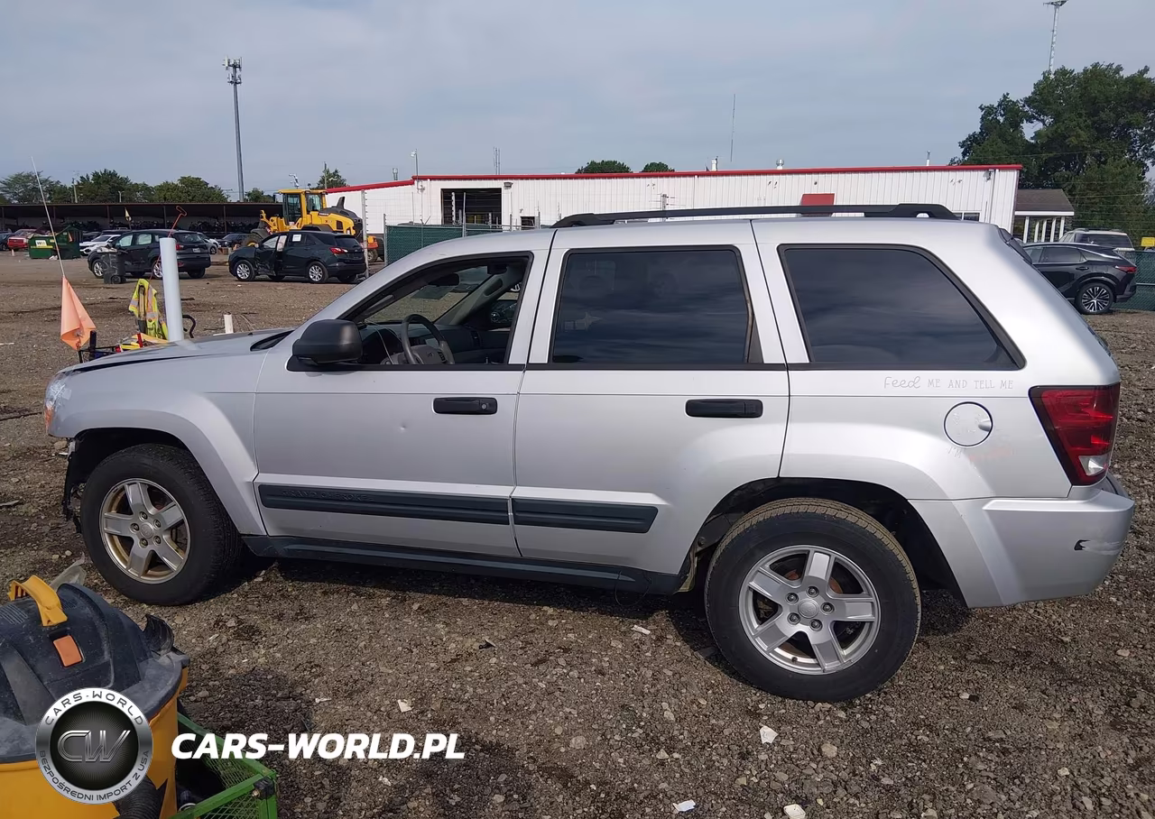 2005 Jeep Grand Cherokee Laredo VIN:1J4GR48K95C714064 - 14