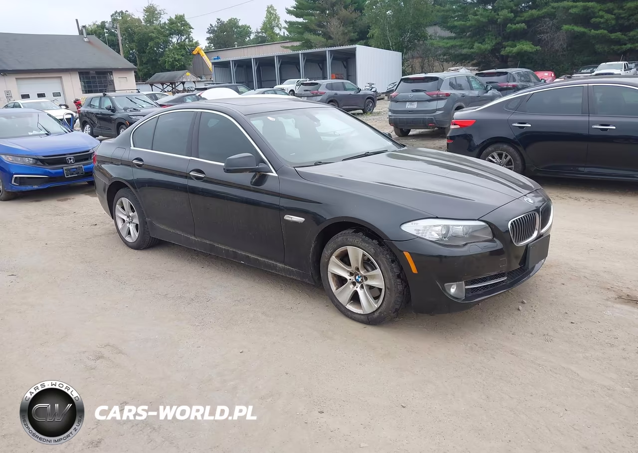2013 BMW 528I xDrive – zdjęcie 1 z 11