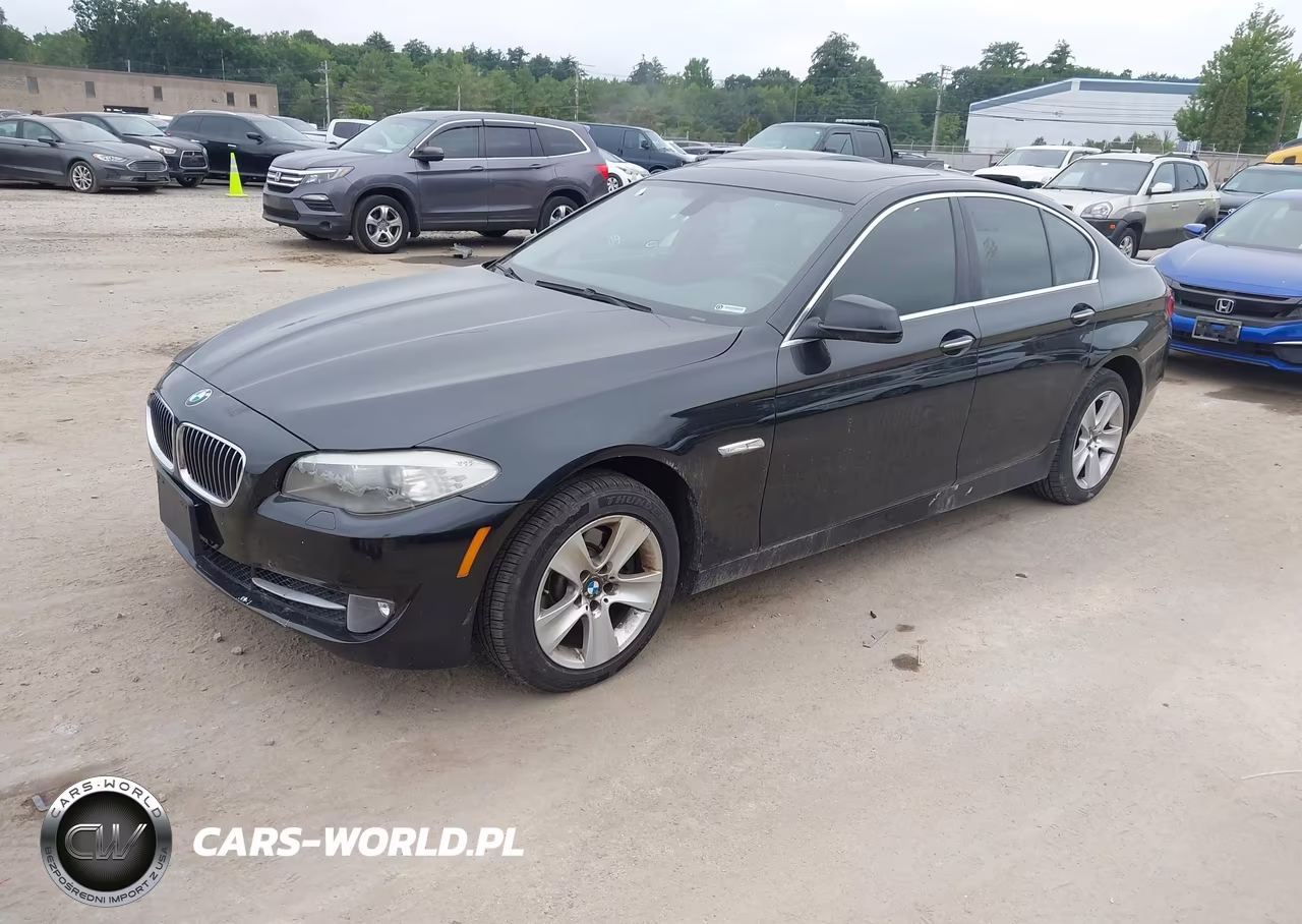2013 BMW 528I xDrive VIN:WBAXH5C53DD109365 - 2