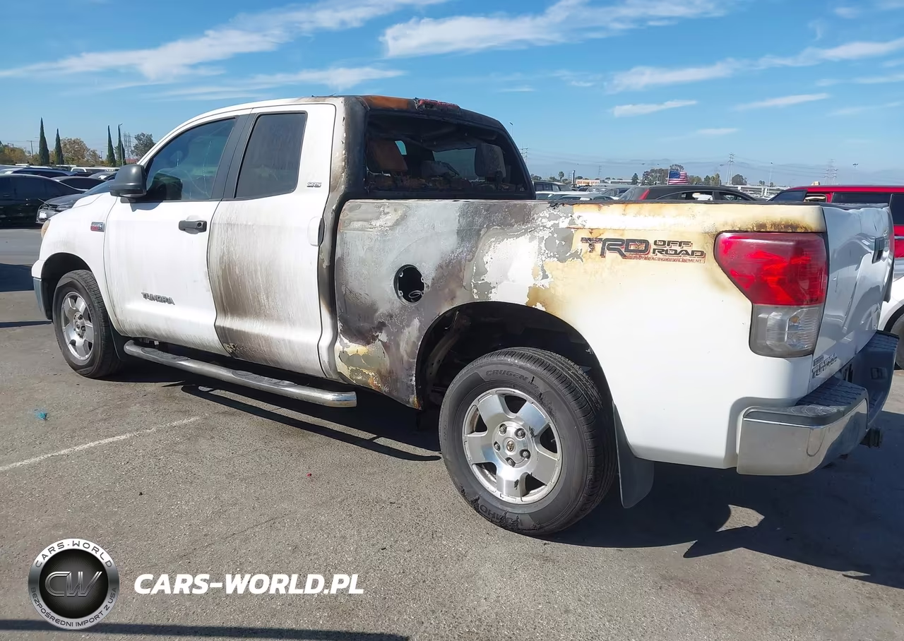 2010 Toyota Tundra Grade 5.7L V8 VIN:5TFRY5F10AX083855 - 3