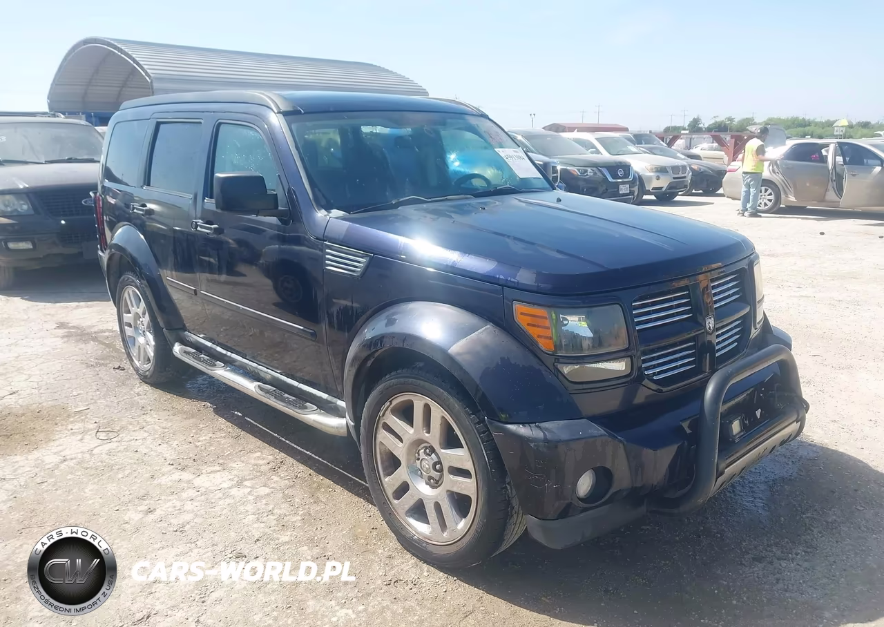 2011 Dodge Nitro Heat VIN:1D4PT4GK2BW528744 - 1