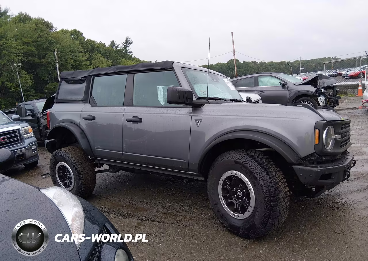 2021 Ford Bronco VIN:1FMDE5DH8MLA64223 - 13